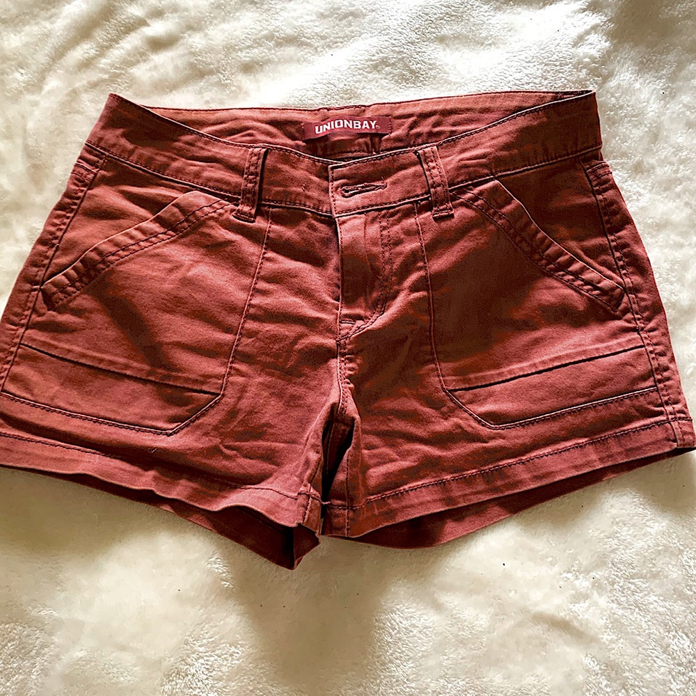 Union Bay Junior’s Rose Colored Denim Shorts 3